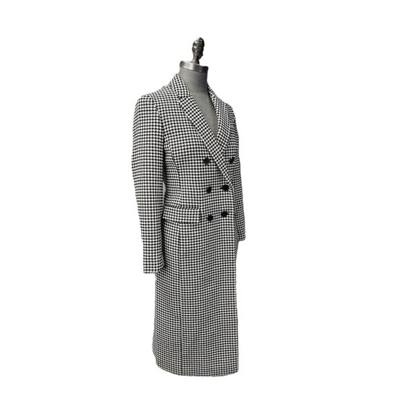 Banana Republic Checked Black and White Overcoat - Picture 4 of 5